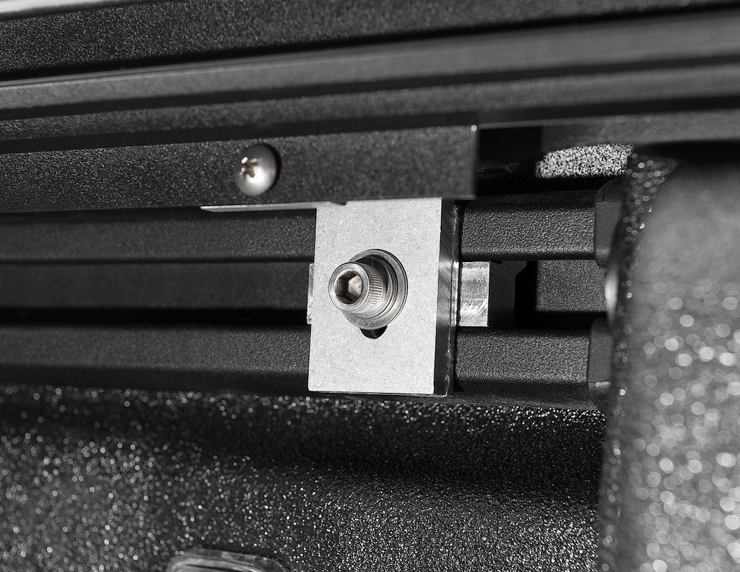 Roll-N-Lock LG495M M-Series Retractable Vinyl Tonneau