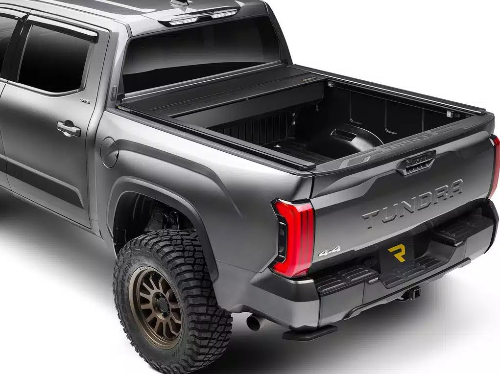 Retrax EQ0379-1 EQ Aluminium Remote-Locking Tonneau Cover