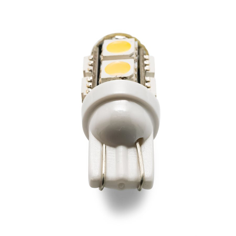 Camco Backup Light Bulb – LED (54623) – Voltage Rating: 12 Volt
