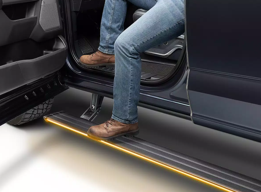 Amp Research 96365-01A Running Board - image 5