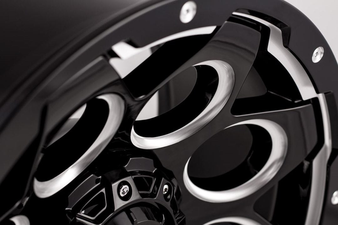 Grid Wheels GD0818090237M106 GD08 18-Inch Gloss Black Wheel