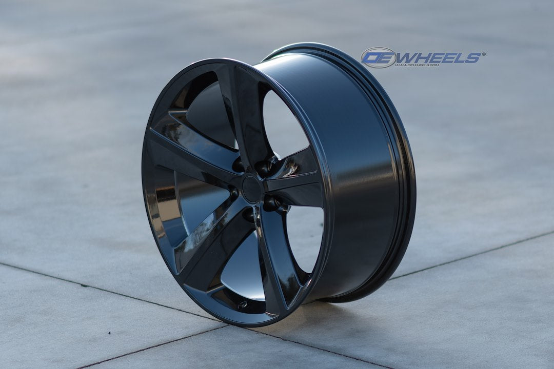 OE Wheels DG05-20090-5115-20B Wheel