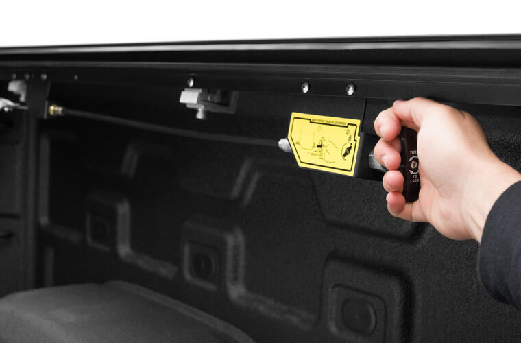 Roll-N-Lock RC263E E-Series Tonneau for 2023 Colorado/Canyon