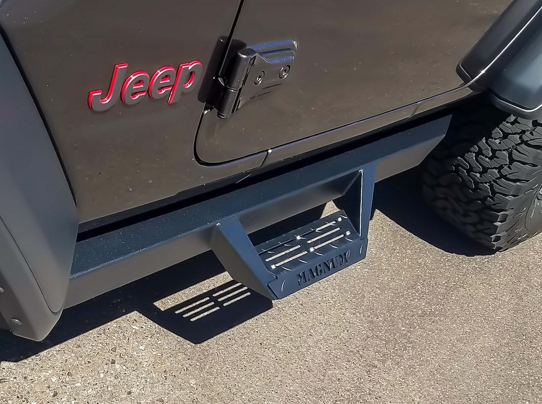 Raptor RTS47JP Magnum RT Black Cab-Length Step Bars