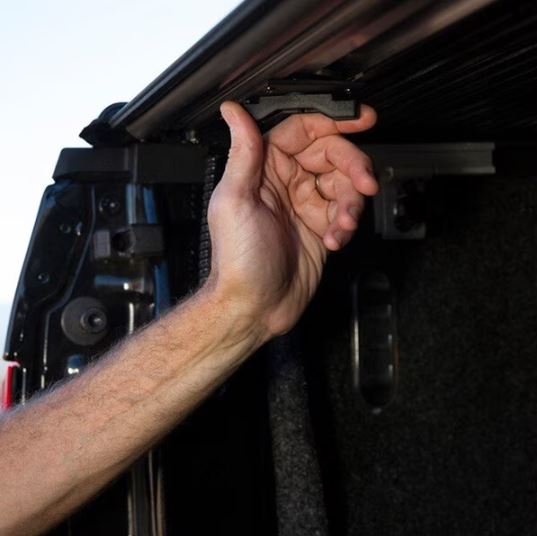 Pace Edwards KRC190 Aluminum/Vinyl UltraGroove Tonneau Cover