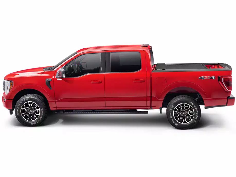 Roll-N-Lock 533M-XT M-Series XT Aluminum/Vinyl Tonneau
