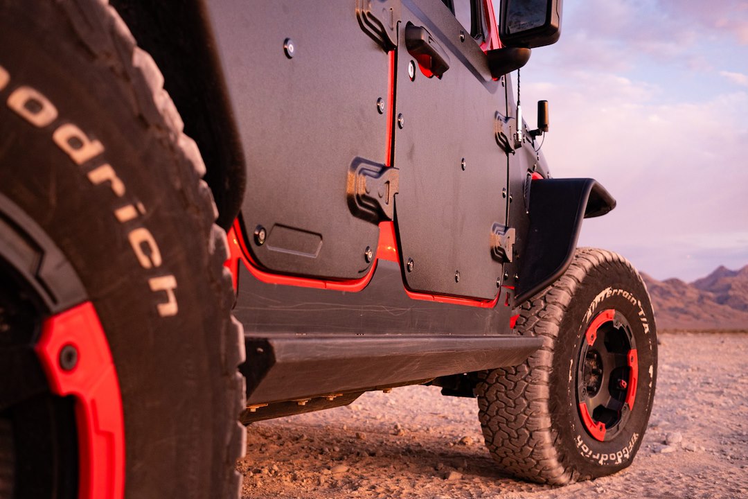 DuraLiner JW4DA Trail Defender Removable Body Armor