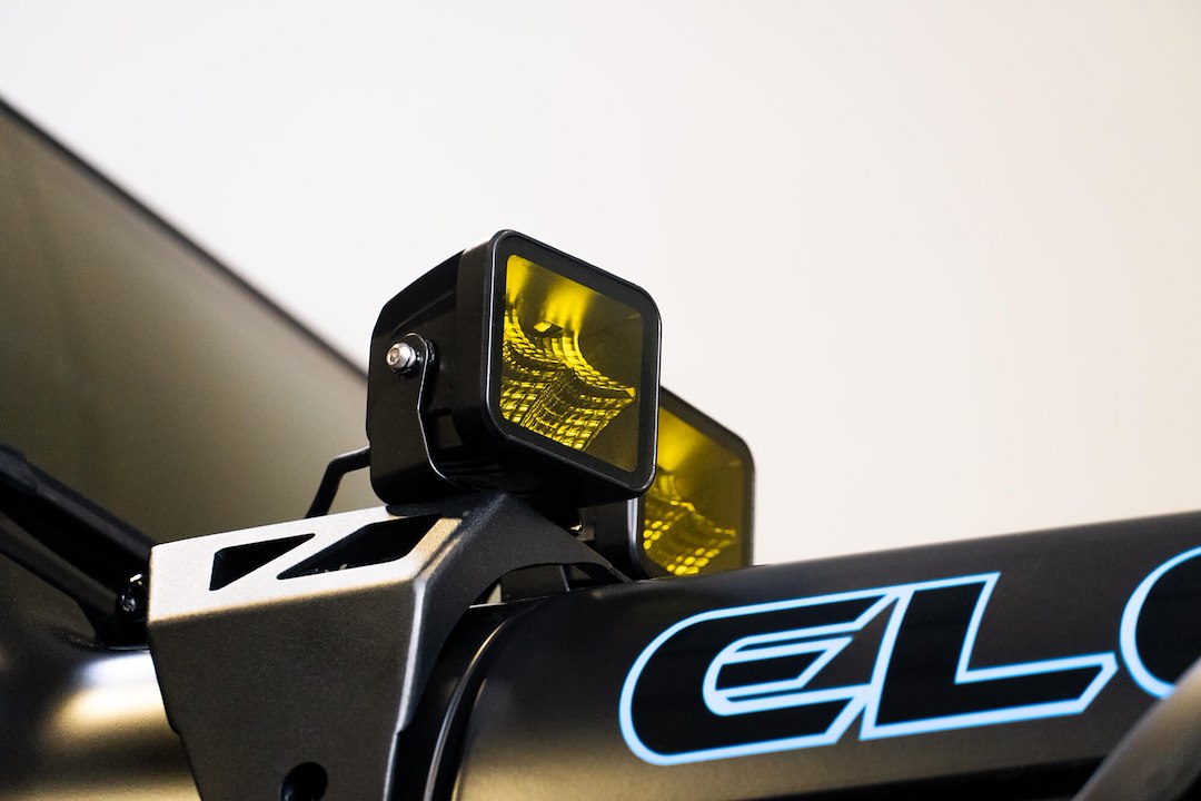 DV8 Offroad BE3EW40W-A Elite Amber LED Pod Light