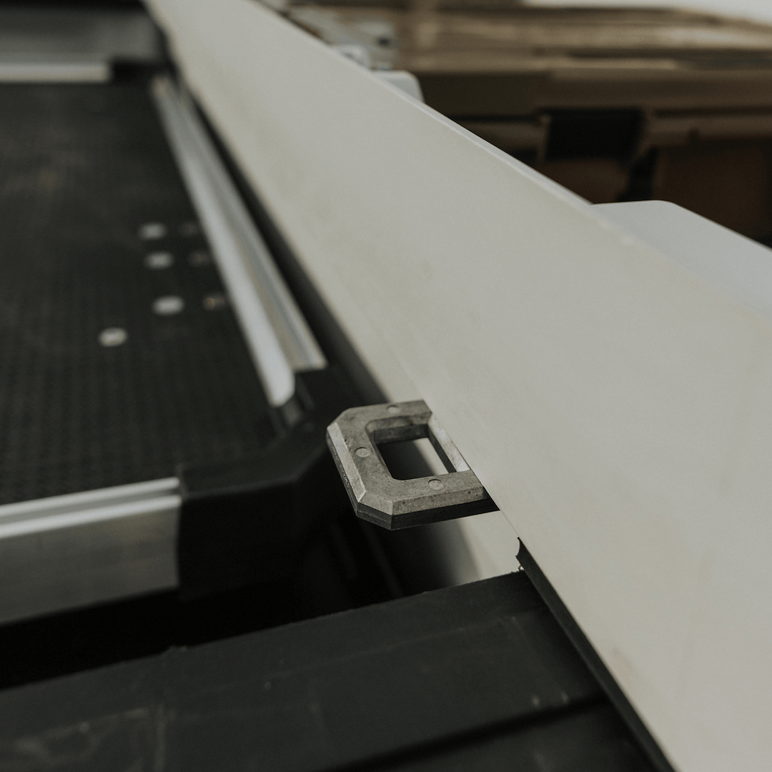 Decked Dtb2t22-Wht White Tool Box 2.0 for 2022+ Tundra