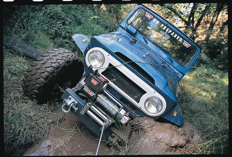 Treuil électrique WARN 87310 9.5xp 4 309 kg 12 V avec câble synthétique de 30,5 m