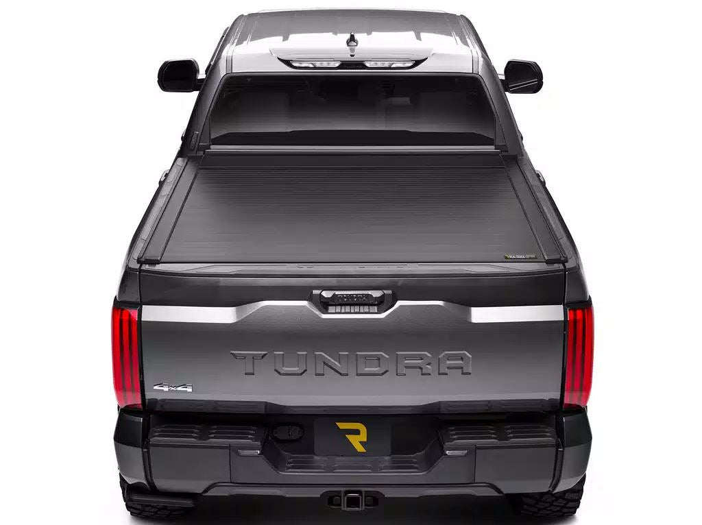 Retrax EQ0379-1 EQ Aluminium Remote-Locking Tonneau Cover