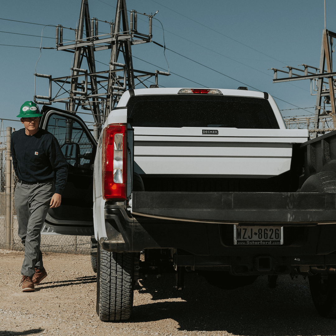 Decked Dtb2t22-Wht White Tool Box 2.0 for 2022+ Tundra