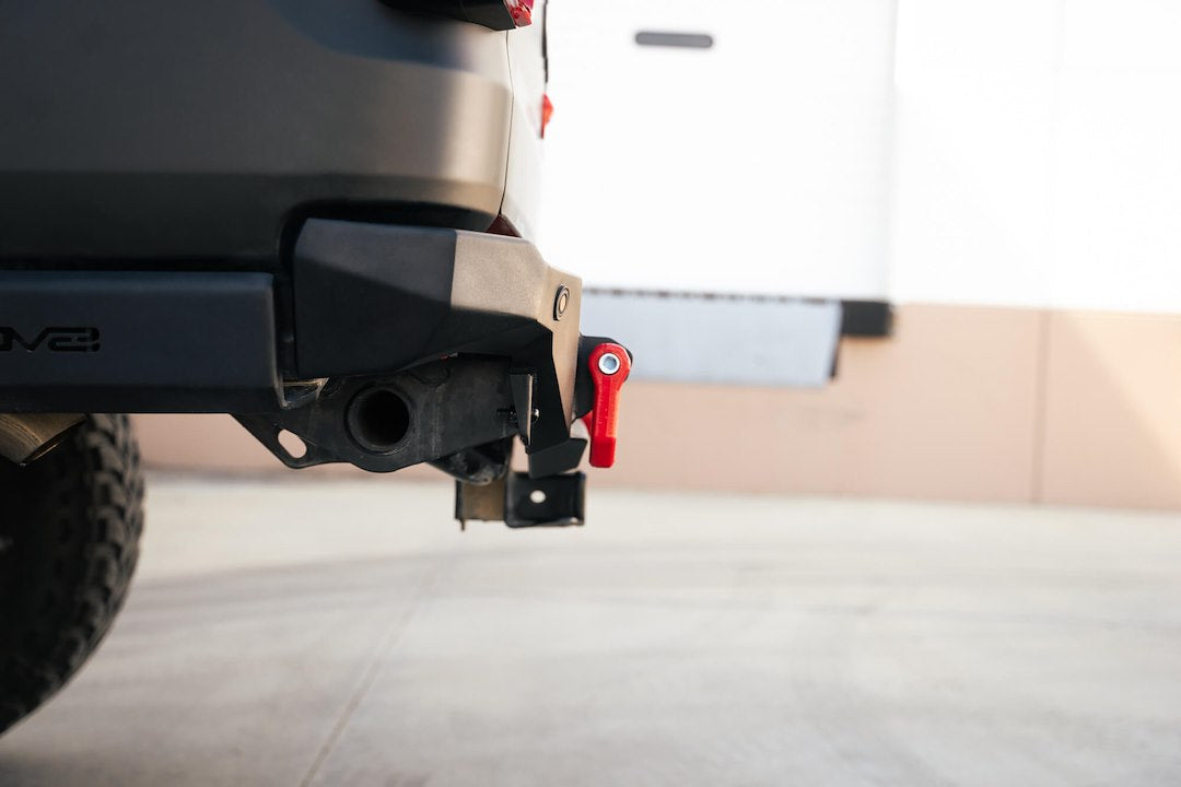 DV8 Offroad UNSK-01RD D-Ring and Isolators
