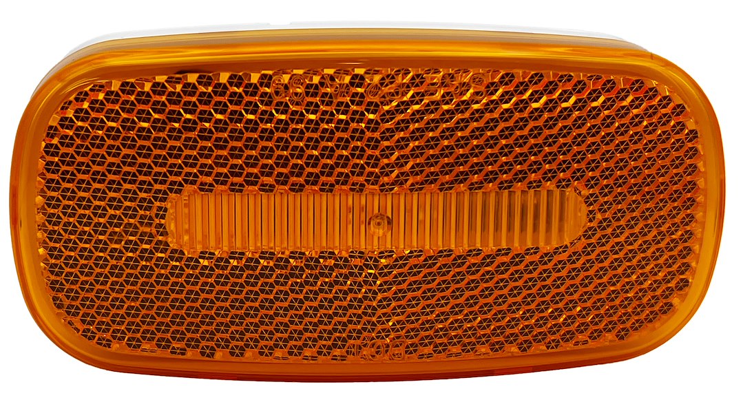 RV Designer Screw-on Marker/ Clearance Light Trailer Light L901