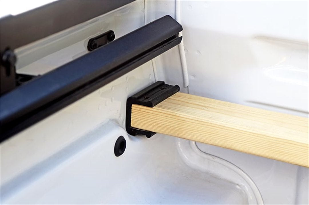 Dee Zee Dz42 Truck Bed Divider Holder - image 2