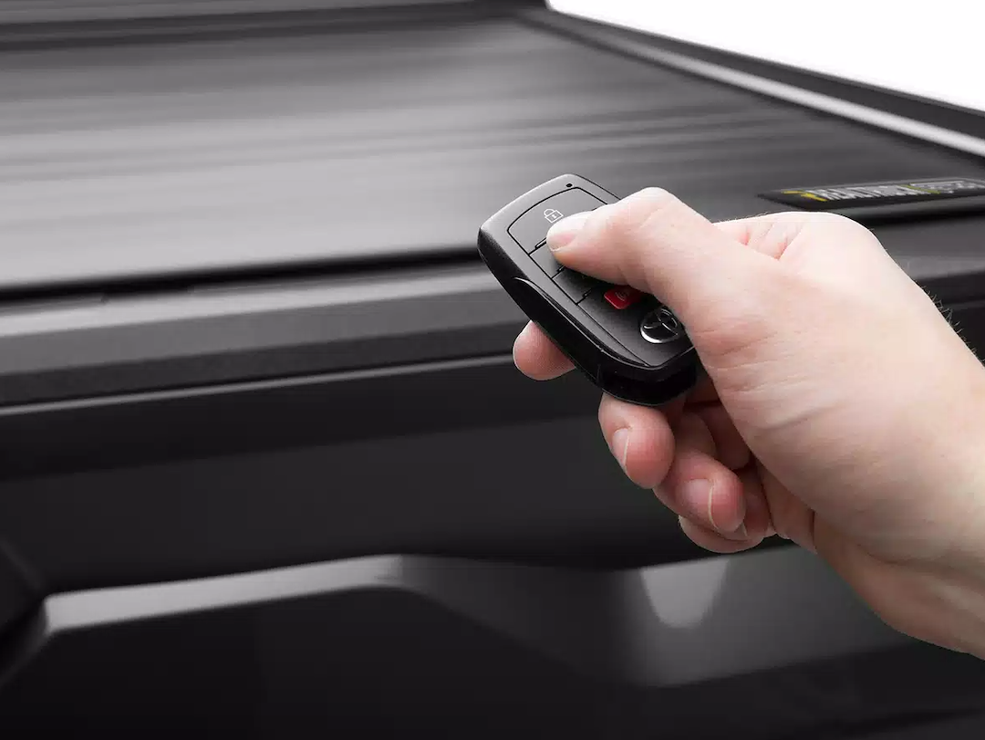 Retrax EQ0244 EQ Electric Aluminium Tonneau Cover