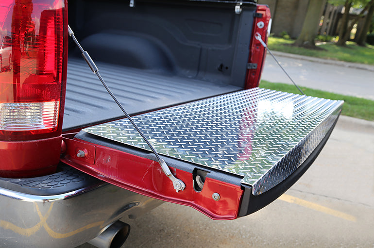 Dee Zee DZ4145 Aluminum Silver Diamond Plate Tailgate Protector - image 3