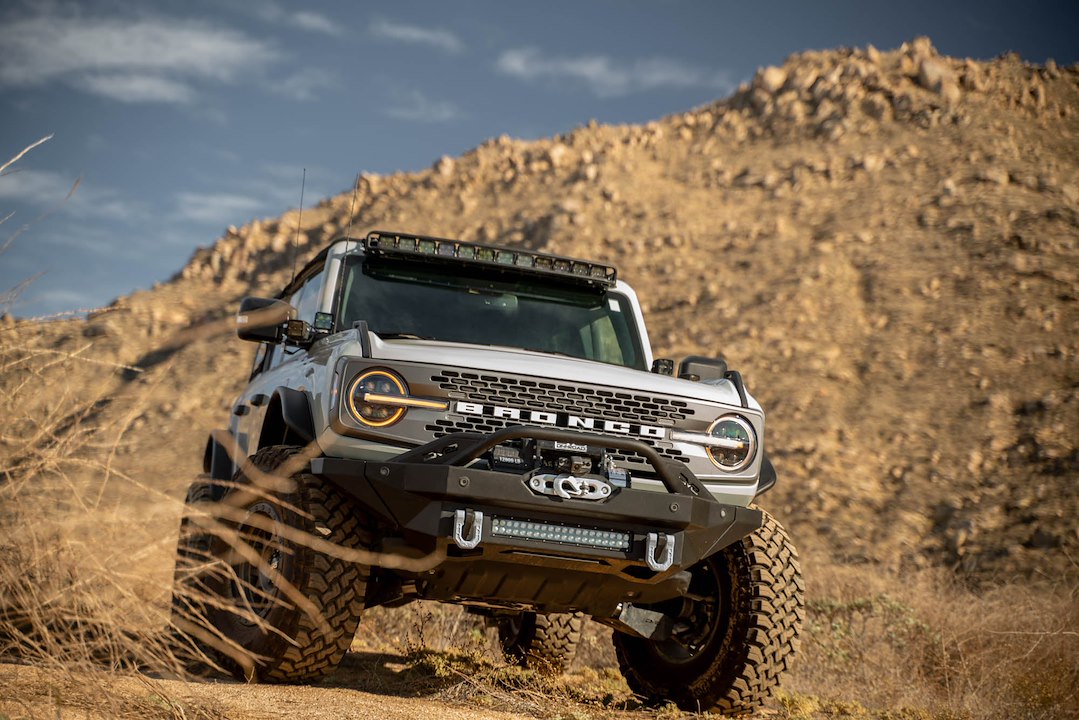 DV8 Offroad LBBR-08 Bronco Dual A-Pillar Light Bracket