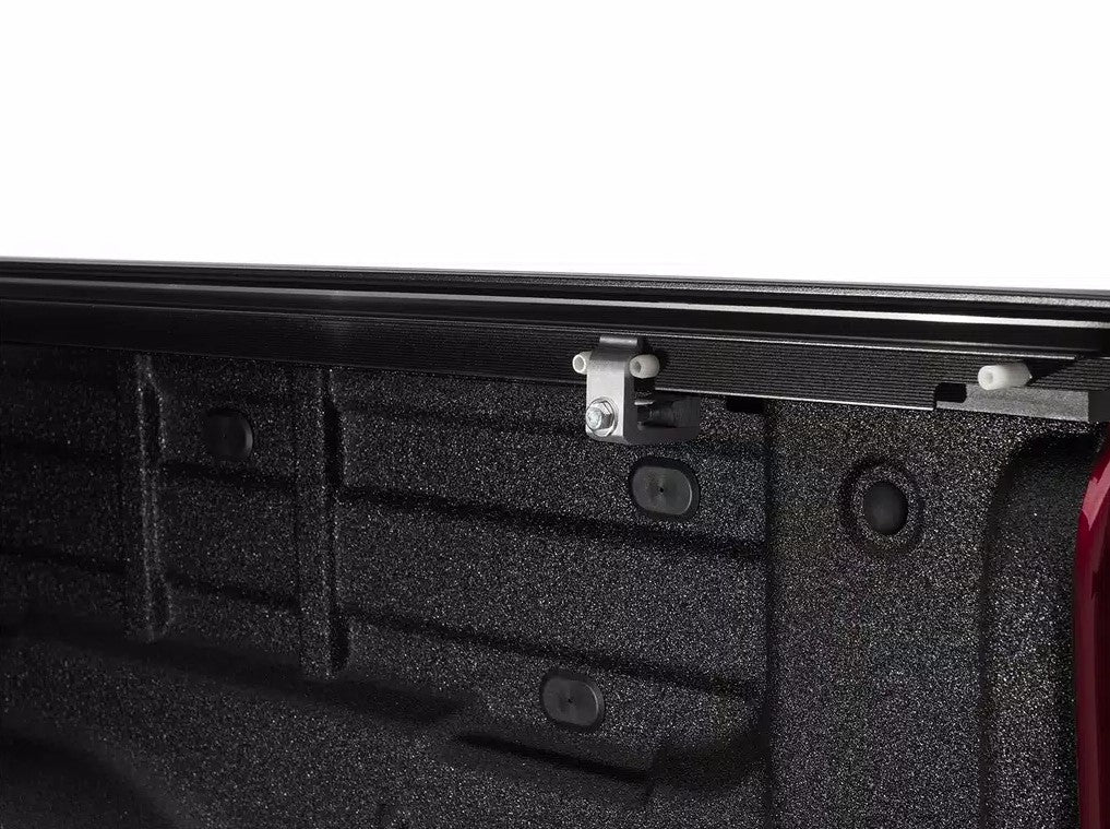Retrax 80131RTX RetraxPRO MX Aluminium Tonneau Cover