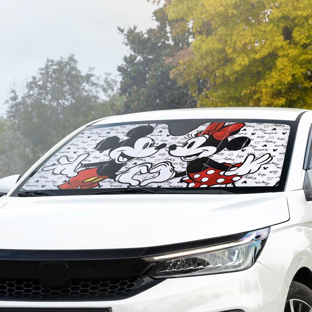 Plasticolor 002801W01 Mickey & Minnie Love Windshield Shade