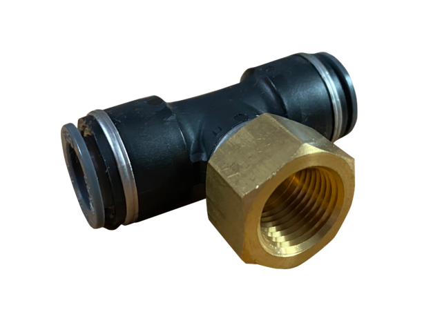 Demco RV 17464 Brake Control Air Line Quick Disconnect - image 1