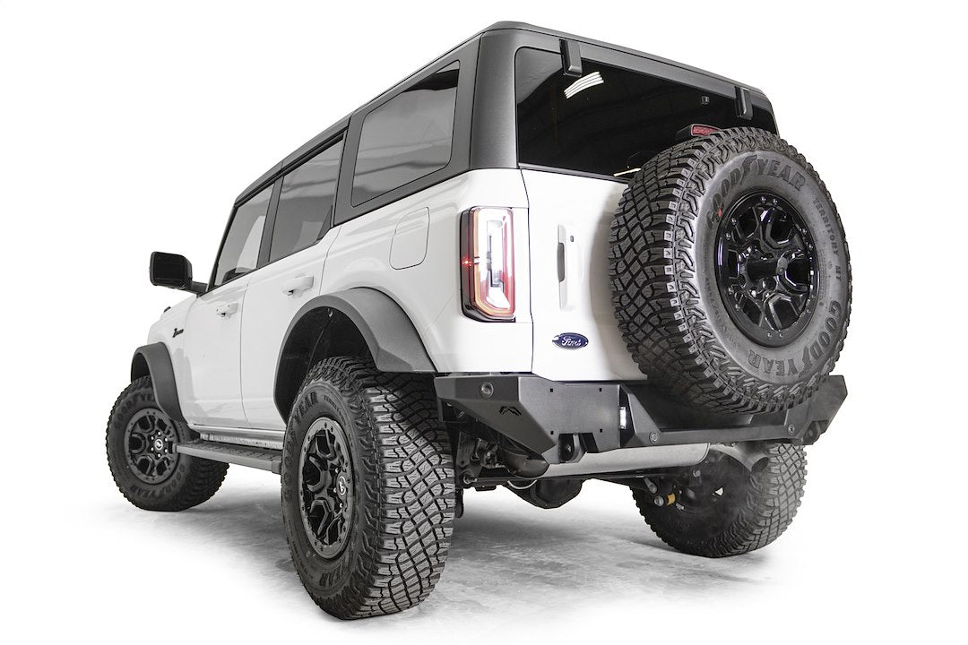 Fab Fours FB21-Y5251-1 Premium Steel Rear Bumper for Ford