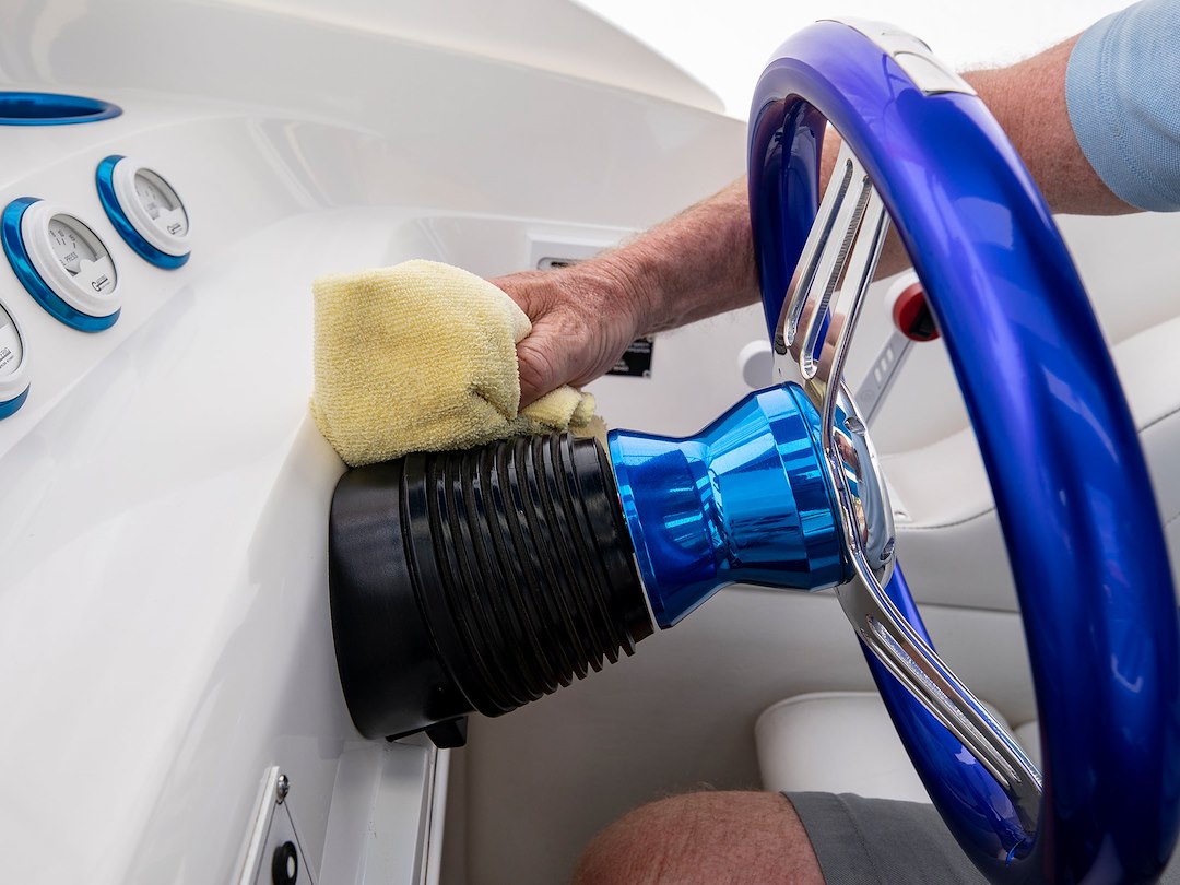 MEGUIARS WAX Meguiars Vinyl Protectant (M5716) – Unit Size: 16 Ounce