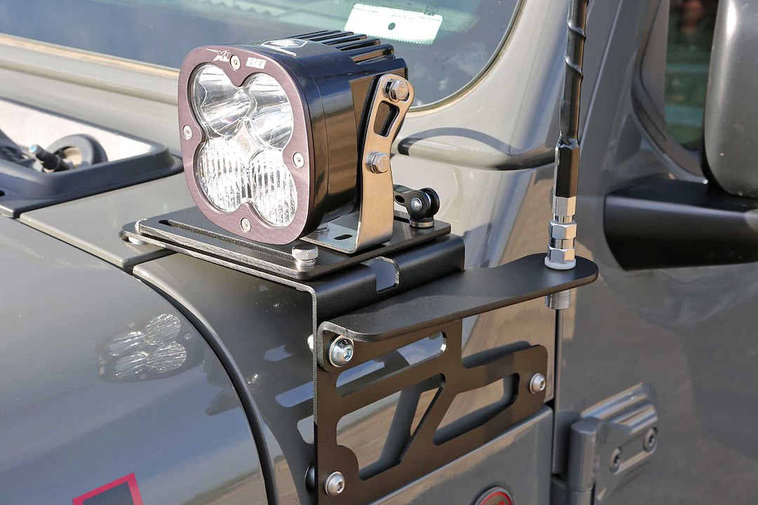 Fabtech FTS24274 Adjustable Antenna Mount Kit