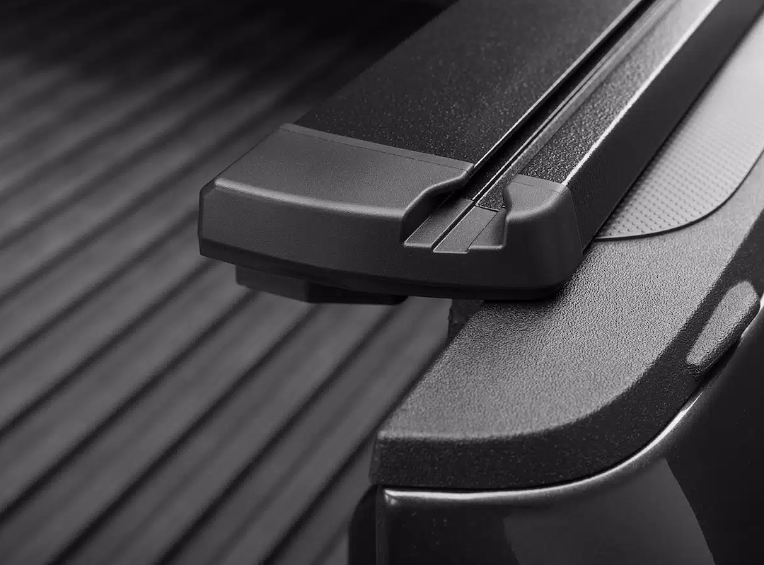Retrax EQ0337-1 EQ Tonneau Cover for Maverick 4.5-Foot Bed
