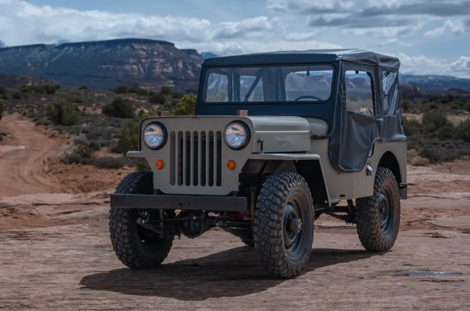 Bestop 51403-01 Tigertop Black Soft Top - image 1