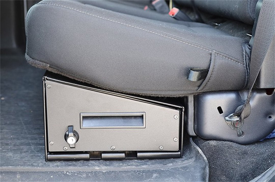 Dee Zee Dz700 Under Seat Storage Unit - image 3