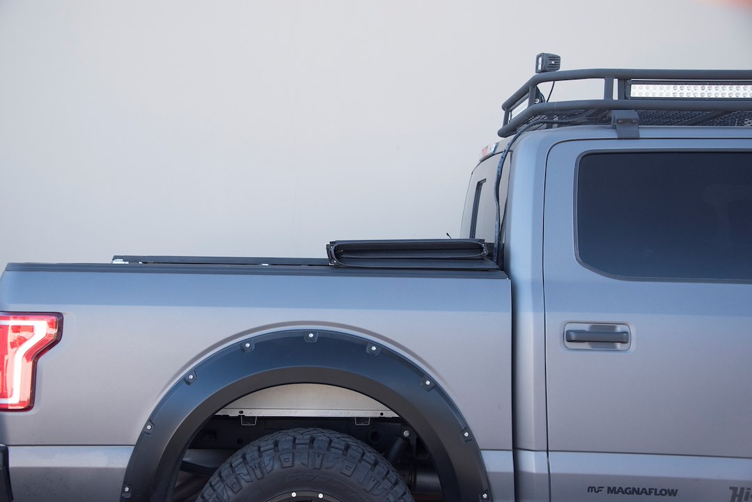 Armordillo CoveRex TF Series Vinyl Tailgate Handle Lock Tonneau Cover 8717820 - image 2