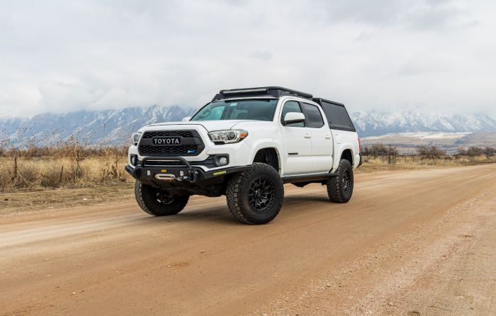 ReadyLift 62-55340 SST Stage 2 Nitrogen-Charged Lift Kit