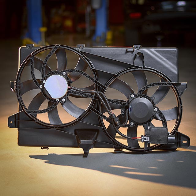 Dorman 621392 Remanufactured Radiator Fan, Black Plastic - image 3