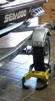 Rack-Em Ra-25 Trailer Wheel Locking Boot - image 9