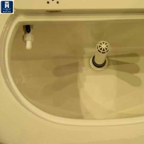 T-H Marine ODT-2-DP 18 in Straight Livewell Overflow Tube
