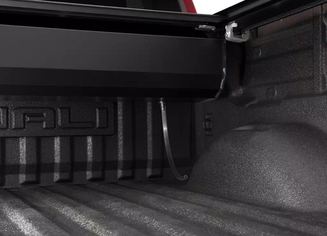 Retrax 80337rtx RetraxPRO MX Matte Black Tonneau Cover