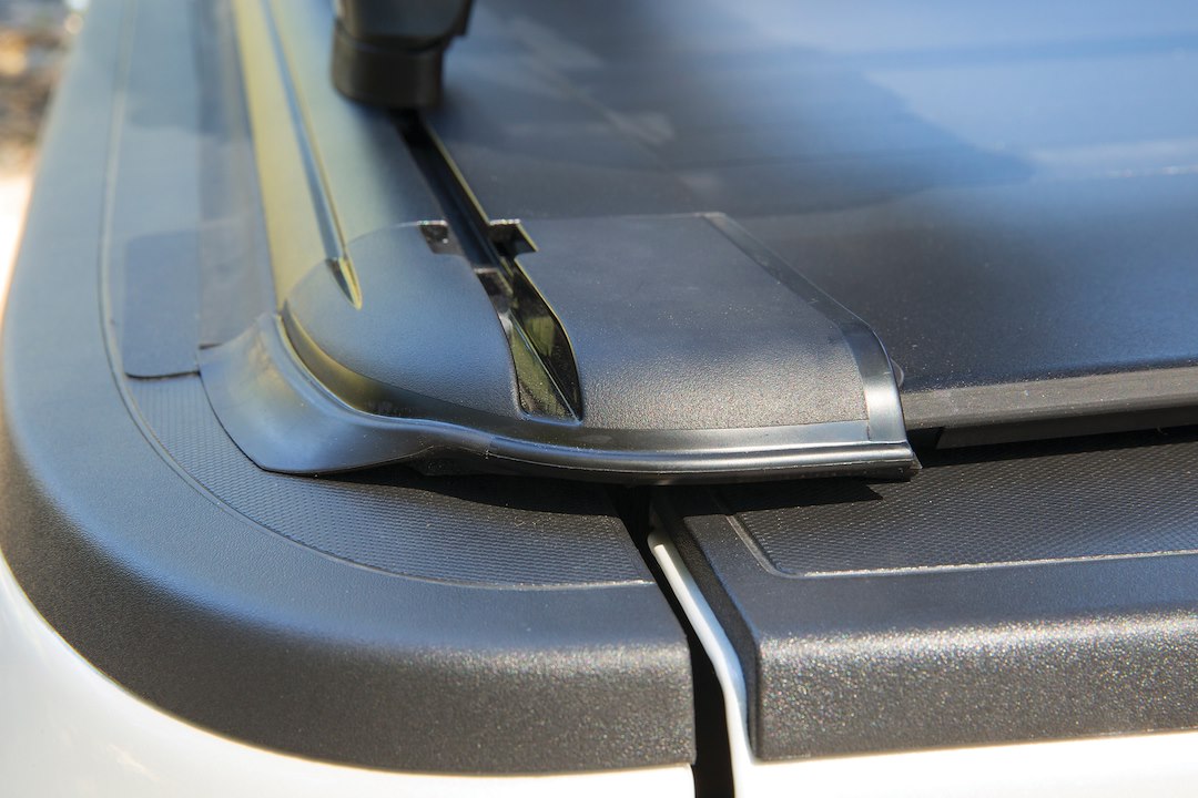 Pace Edwards Kr5145 UltraGroove Metal Tonneau Rail