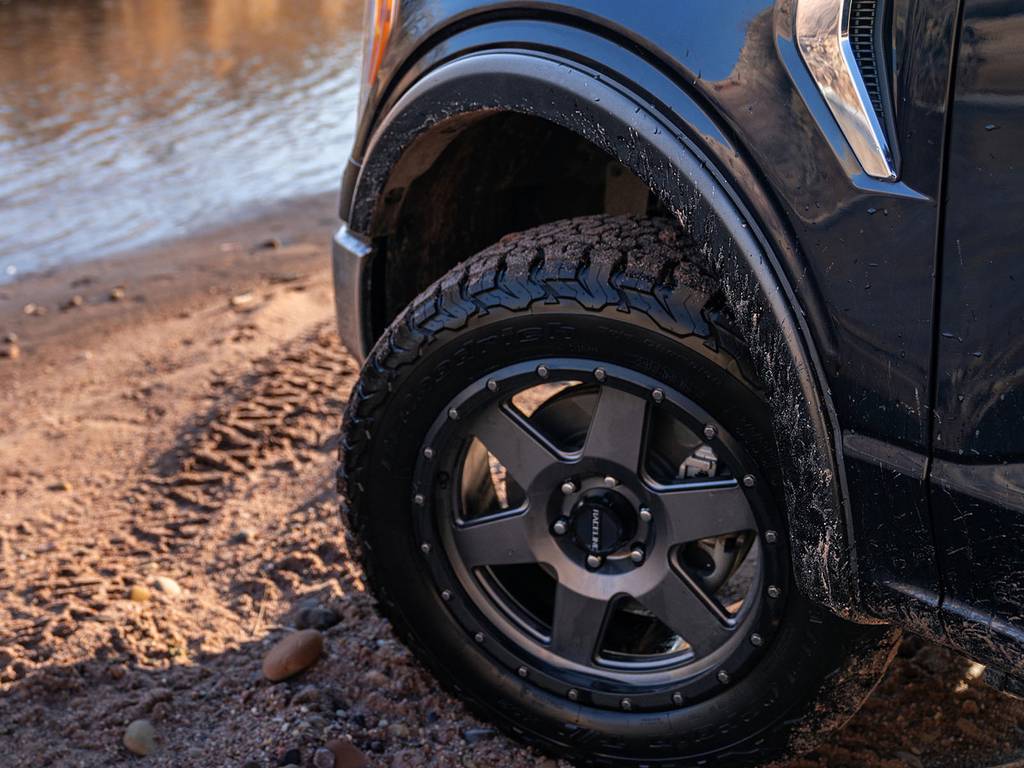 Husky Liner 2802944 OE Style Fender Flares