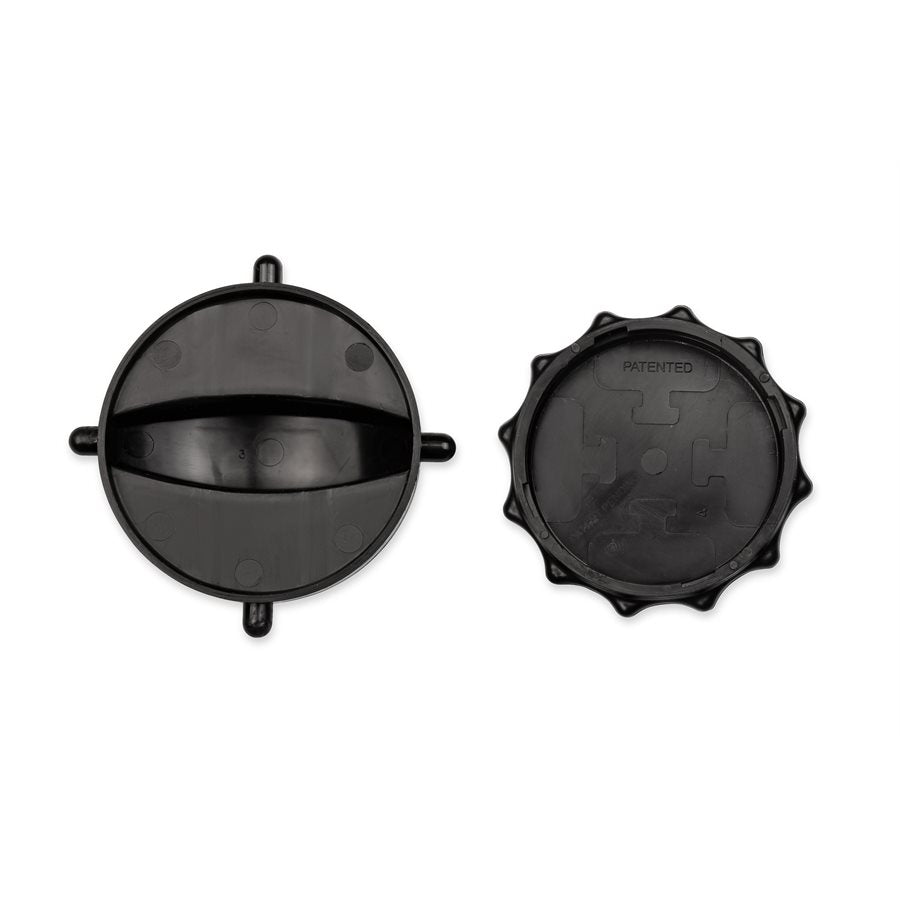 Camco Sewer Cap 39753 – Material: Plastic