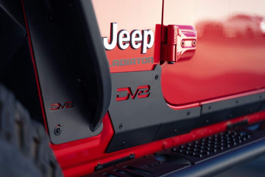 DV8 Offroad SRGL-09 Gladiator JT Rocker-Panel Guards