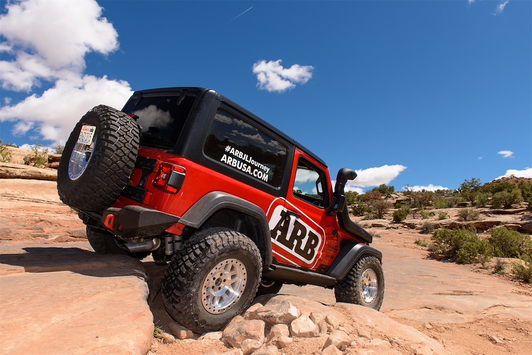 ARB 4450250 Black Steel Flat Rocker Panel Guard - image 3