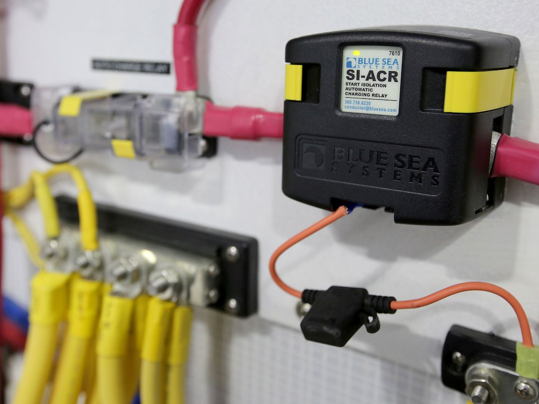 Blue Sea 7610-Bss Battery Voltage Sensing Relay - image 8