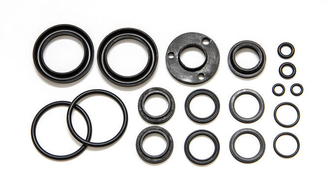 SeaStar Boat Steering System Cylinder Seal Kit HS5183