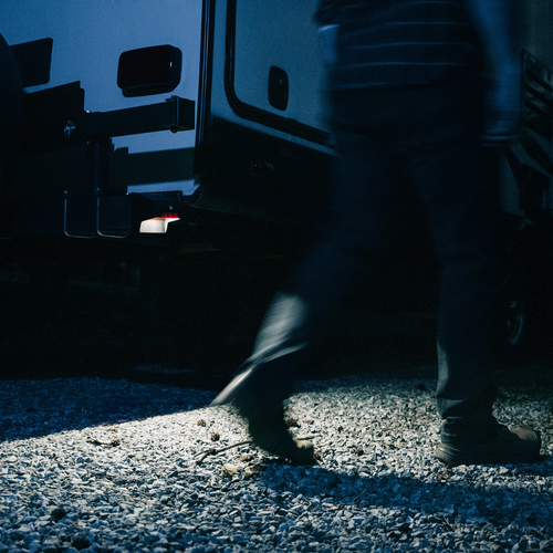 Camco 40332 Camp Site Light - image 3