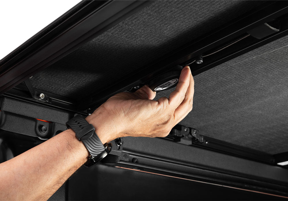 Extang 90832 Trifecta ALX Tailgate-Locking Bed Cover