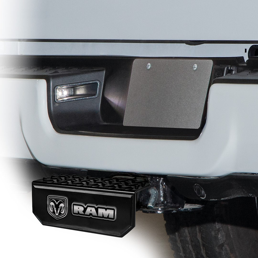 Plasticolor 002311R01 Ram Step Hitch Cover