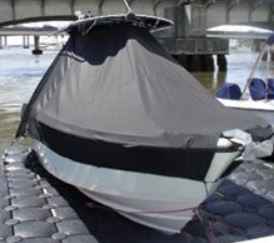 Taylor Made 70211 17–19 ft Center Console Boat Cover - Gray