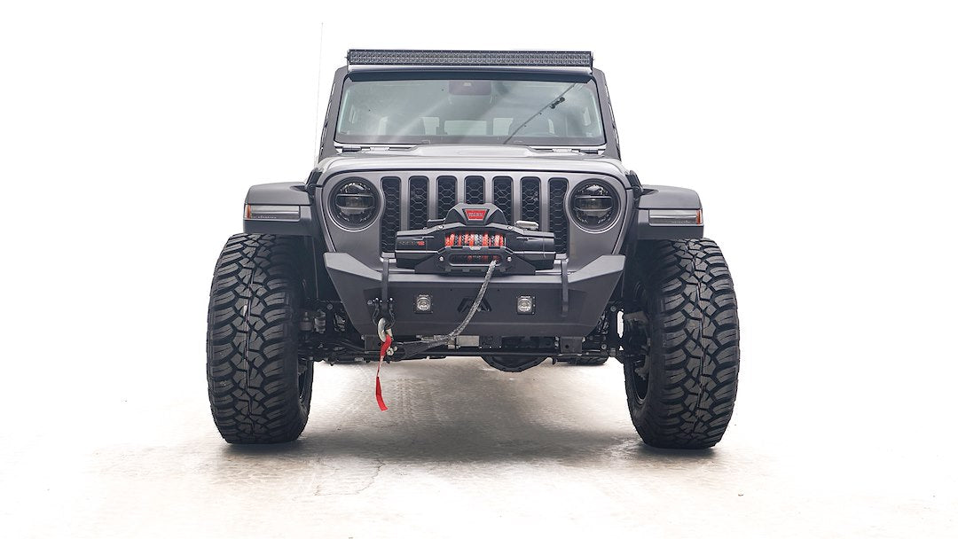 Fab Fours JL18-B4751-1 Stubby Bumper without Guard