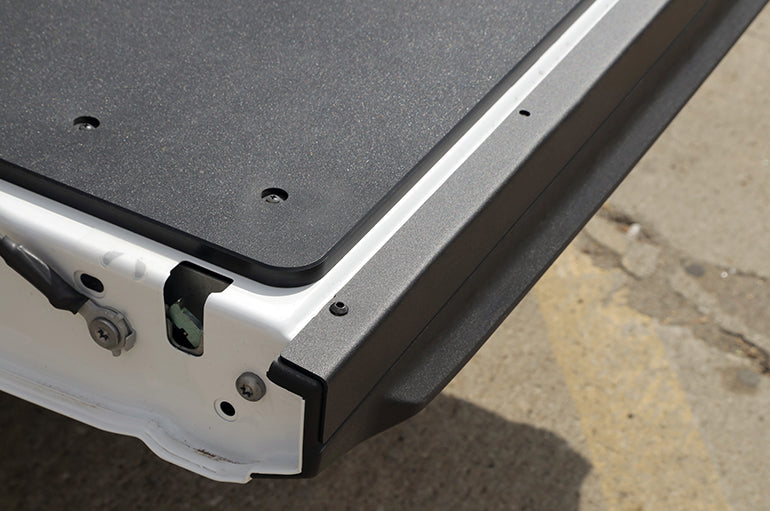 Dee Zee DZ3127TB Tailgate Protector - image 3
